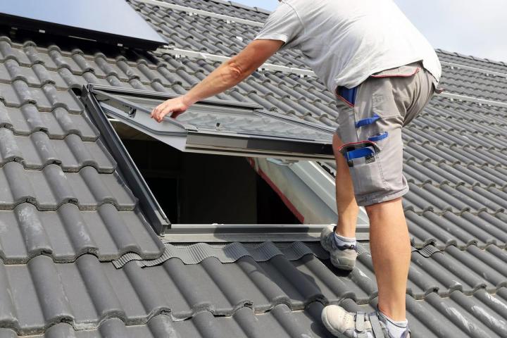 Installateurs de fenêtre de toit Mamers